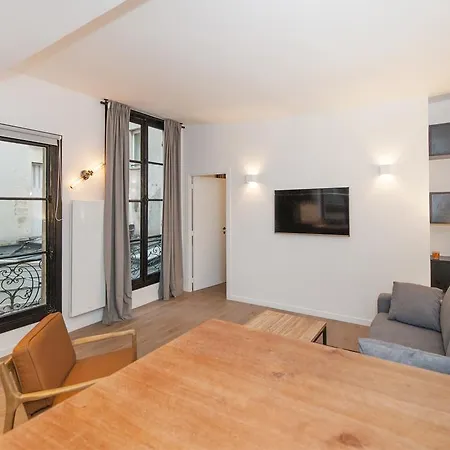 Pick A Flat's In Le Marais - Rue Sainte Croix De La Bretonnerie * París